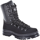 Союзка берцев «Патруль Протектор Graffiato» выполнена из высокопрочного материала - кожи Graffiato