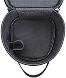 Внутри имеет отделение для запасной шпули