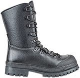 Эта модель сделана из натуральной кожи, внутри они утеплены войлоком толщиной 3 мм